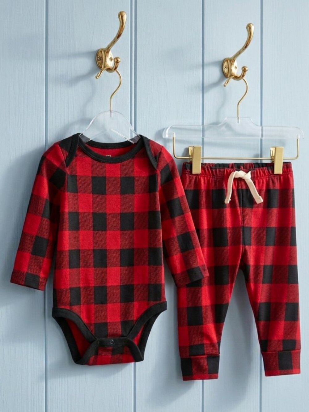 GAP BABY Holiday Buffalo Red Plaid Bodysuit and Pants Bundle Size 0-3 Months NEW